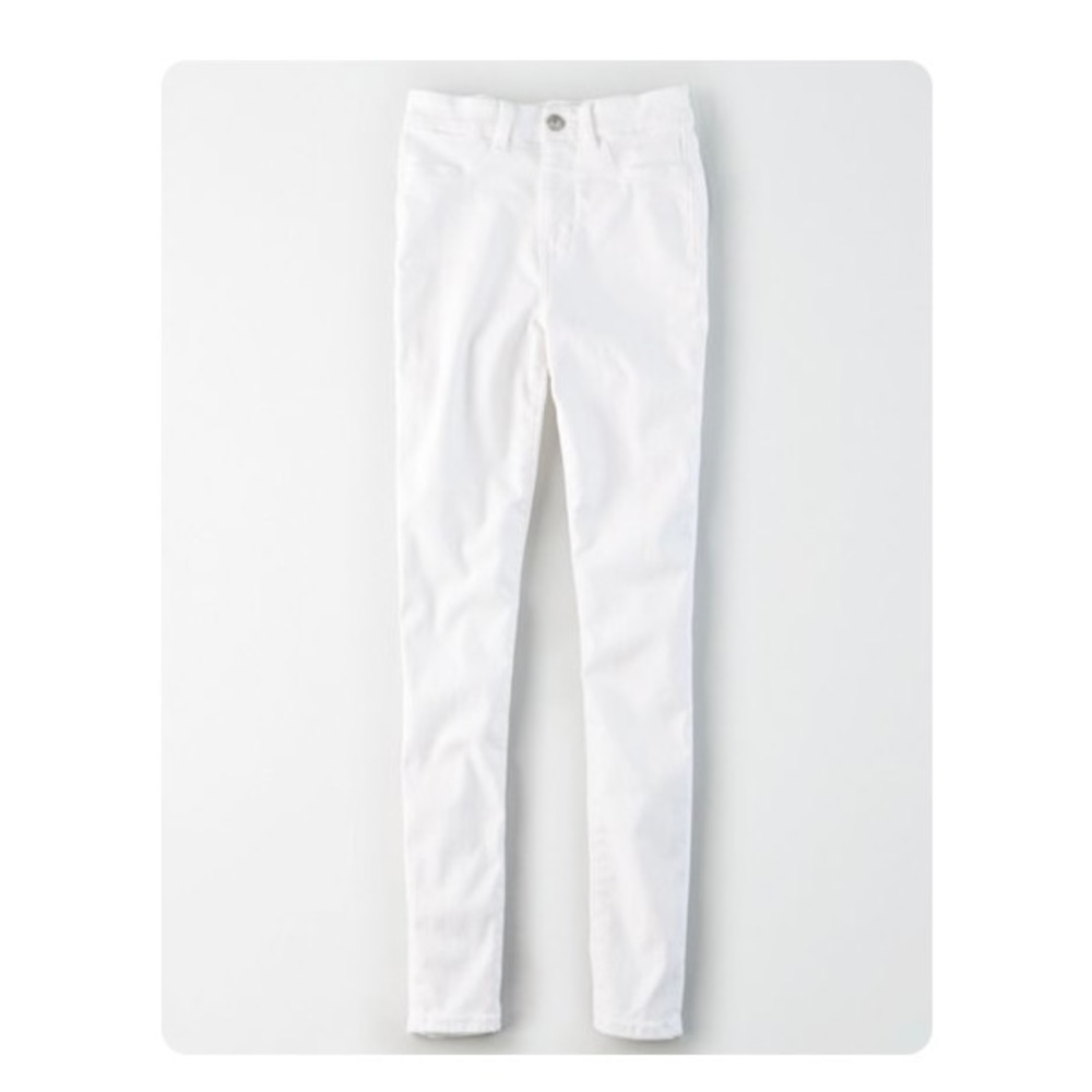 AE Ne(x)t Next Level Curvy High-Waisted White Jegging